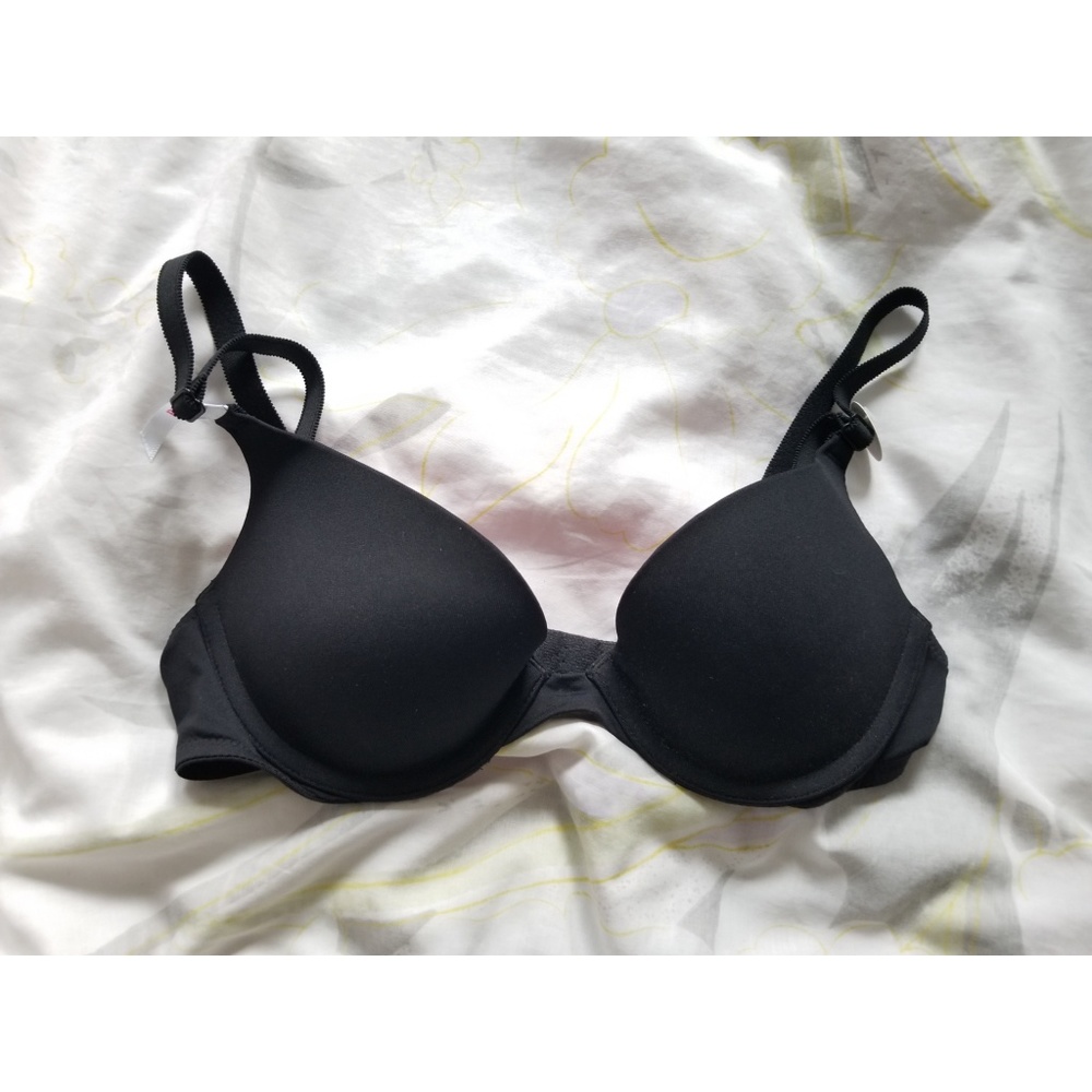 Victoria's Secret Wear Everywhere Pushup 32A